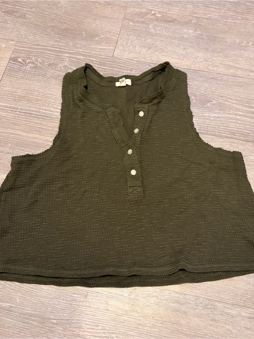 Aerie Olive Green Waffle Henley Tank Size Medium